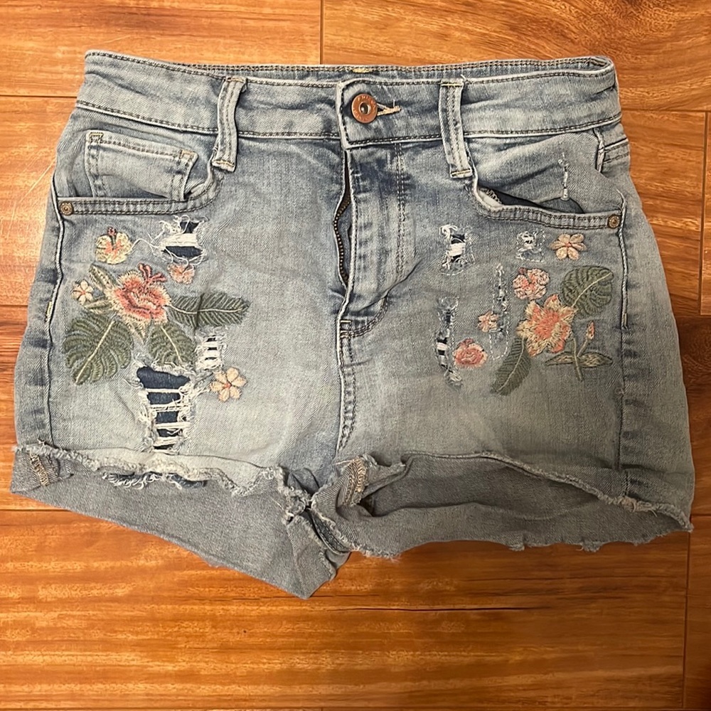 Arizona Jeans Co. Junior Women Jean Shorts